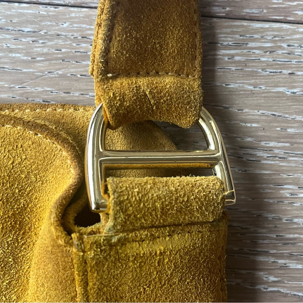 Giani Bernini Yellow Shoulder Bag with Slouchy Design - Picture 5 of 14